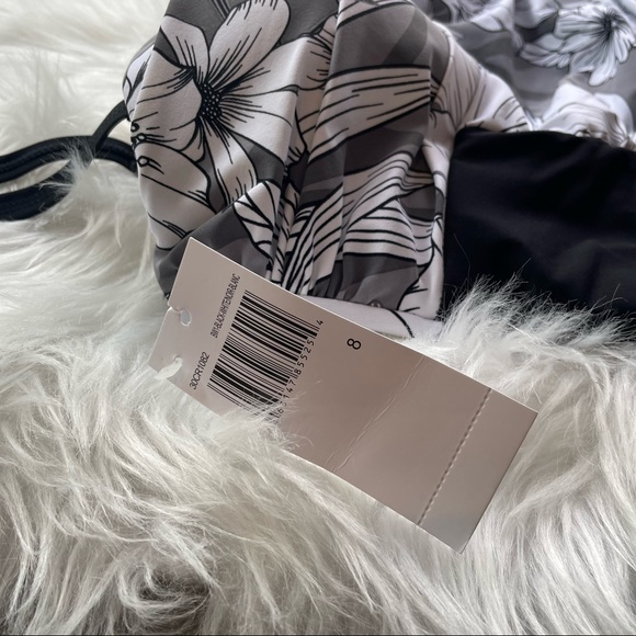 NWT Christina Swim Island Crush Print Bandini Tankini Top Sz 8 removable… - Picture 8 of 10